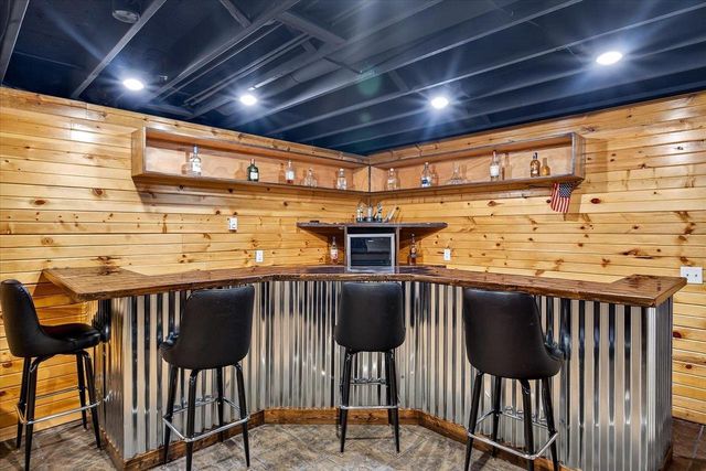 690 French Court, Oregon, WI 53575