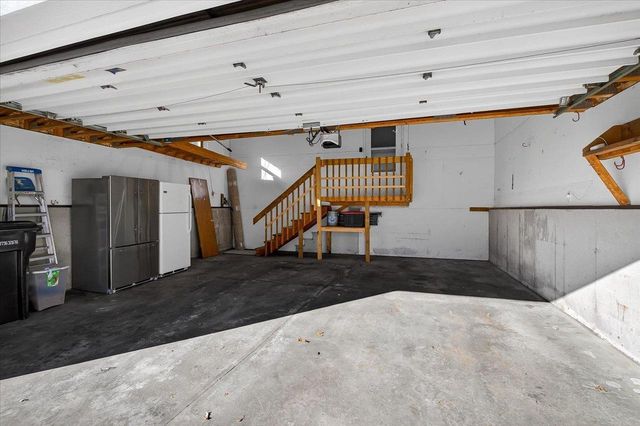 690 French Court, Oregon, WI 53575