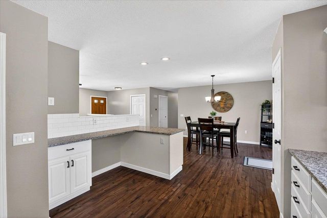 690 French Court, Oregon, WI 53575