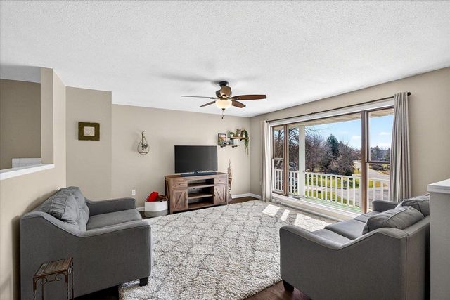 690 French Court, Oregon, WI 53575