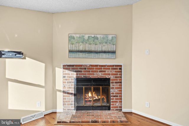 13621 FLANK MARCH LN, Spotsylvania, VA 22551