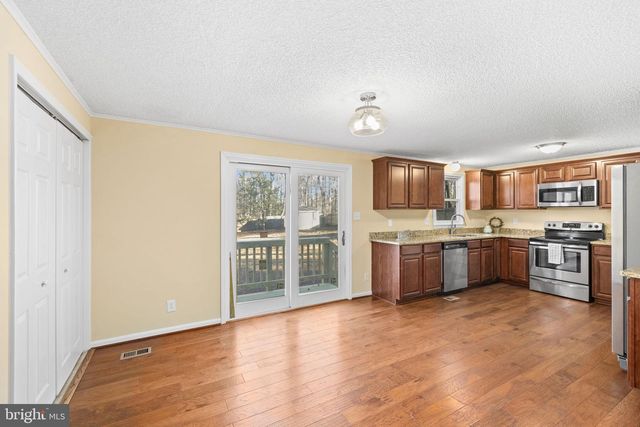 13621 FLANK MARCH LN, Spotsylvania, VA 22551