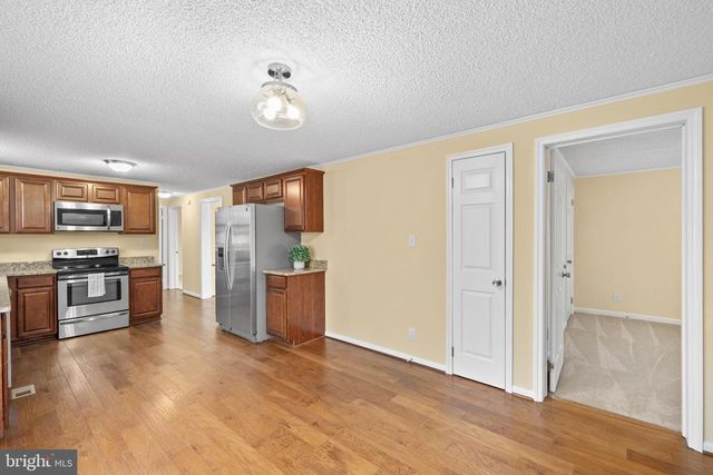 13621 FLANK MARCH LN, Spotsylvania, VA 22551