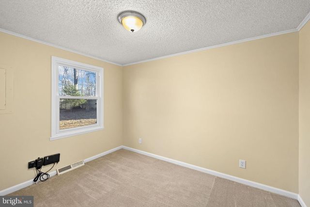 13621 FLANK MARCH LN, Spotsylvania, VA 22551