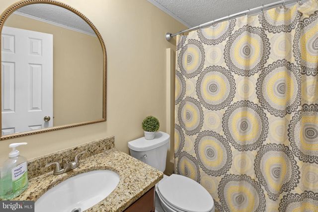 13621 FLANK MARCH LN, Spotsylvania, VA 22551