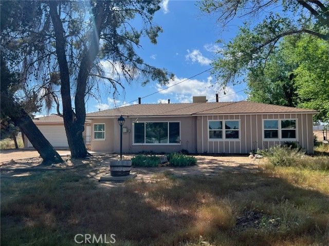 15683 Fir, Hesperia, CA 92345