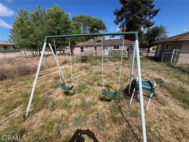 15683 Fir, Hesperia, CA 92345