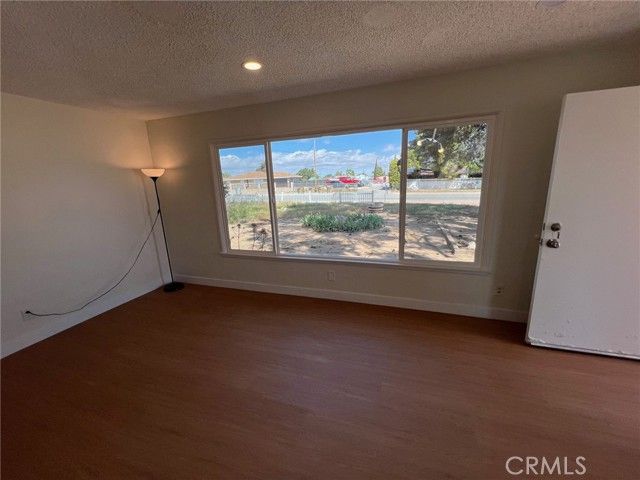 15683 Fir, Hesperia, CA 92345