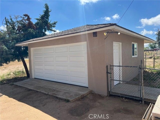 15683 Fir, Hesperia, CA 92345