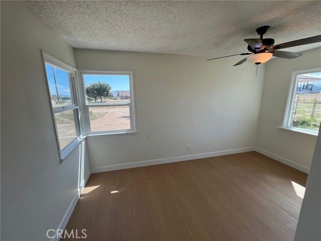 15683 Fir, Hesperia, CA 92345