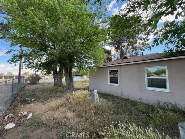 15683 Fir, Hesperia, CA 92345