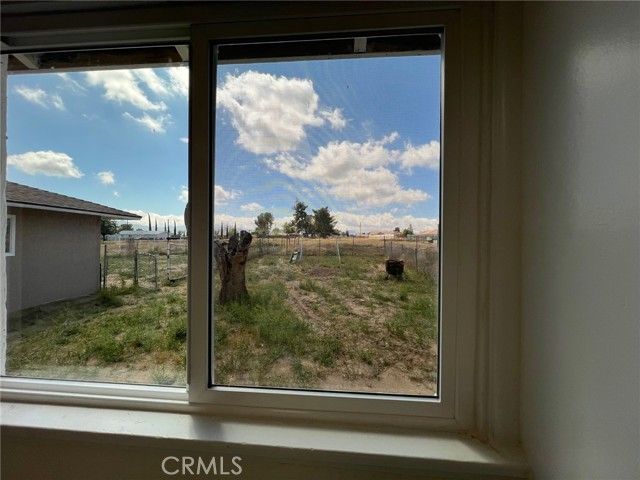 15683 Fir, Hesperia, CA 92345