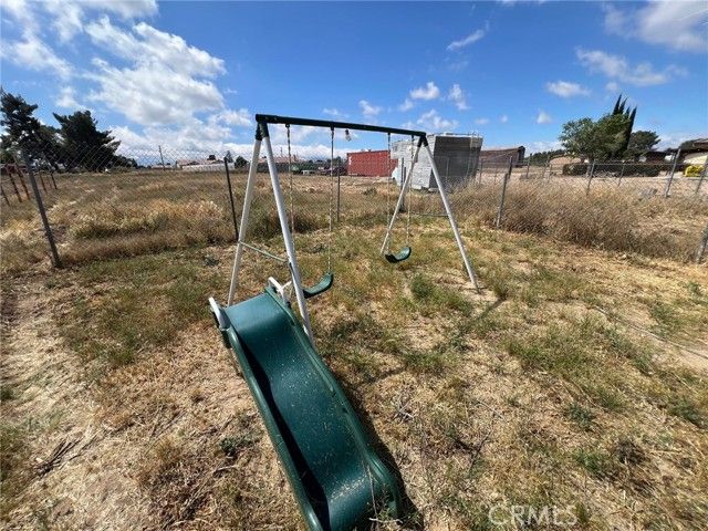 15683 Fir, Hesperia, CA 92345