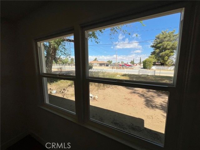 15683 Fir, Hesperia, CA 92345