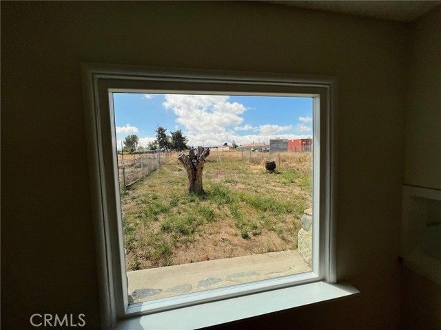 15683 Fir, Hesperia, CA 92345