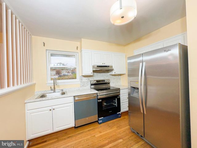 6114 84TH, New Carrollton, MD 20784