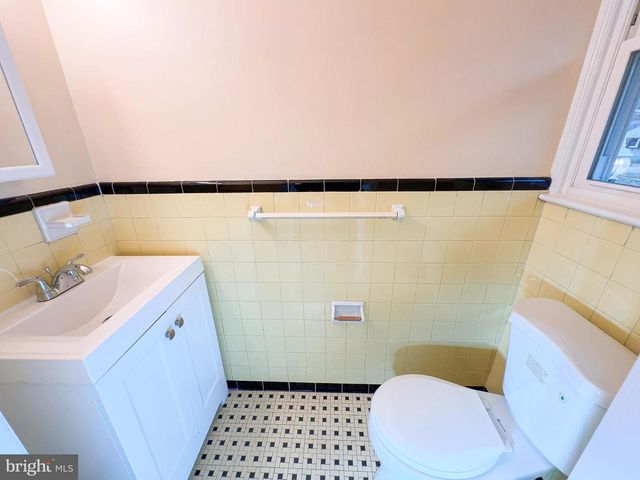 6114 84TH, New Carrollton, MD 20784