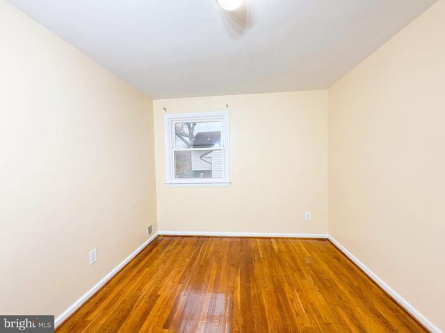 6114 84TH, New Carrollton, MD 20784