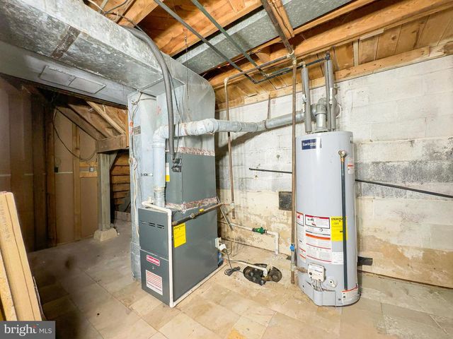 6114 84TH, New Carrollton, MD 20784