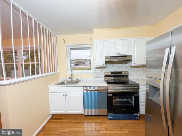 6114 84TH, New Carrollton, MD 20784