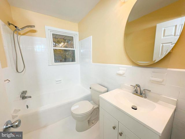 6114 84TH, New Carrollton, MD 20784