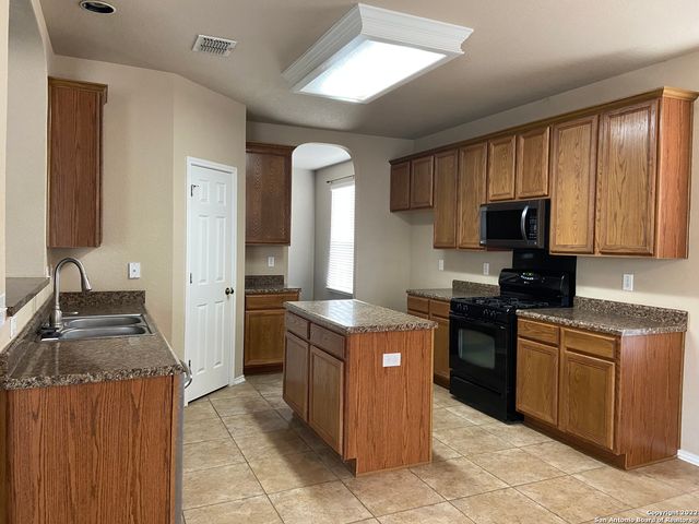 15210 WINGSTAR, San Antonio, TX 78253