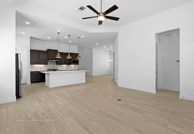 420 Rugged Rock, New Caney, TX 77357