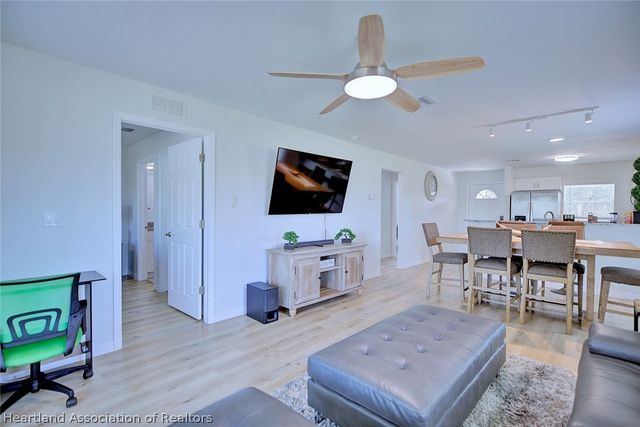 5390 Pebble Beach Drive 1, Sebring, FL 33872