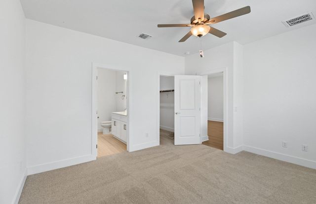 585 Tailwind DR, Kyle, TX 78640