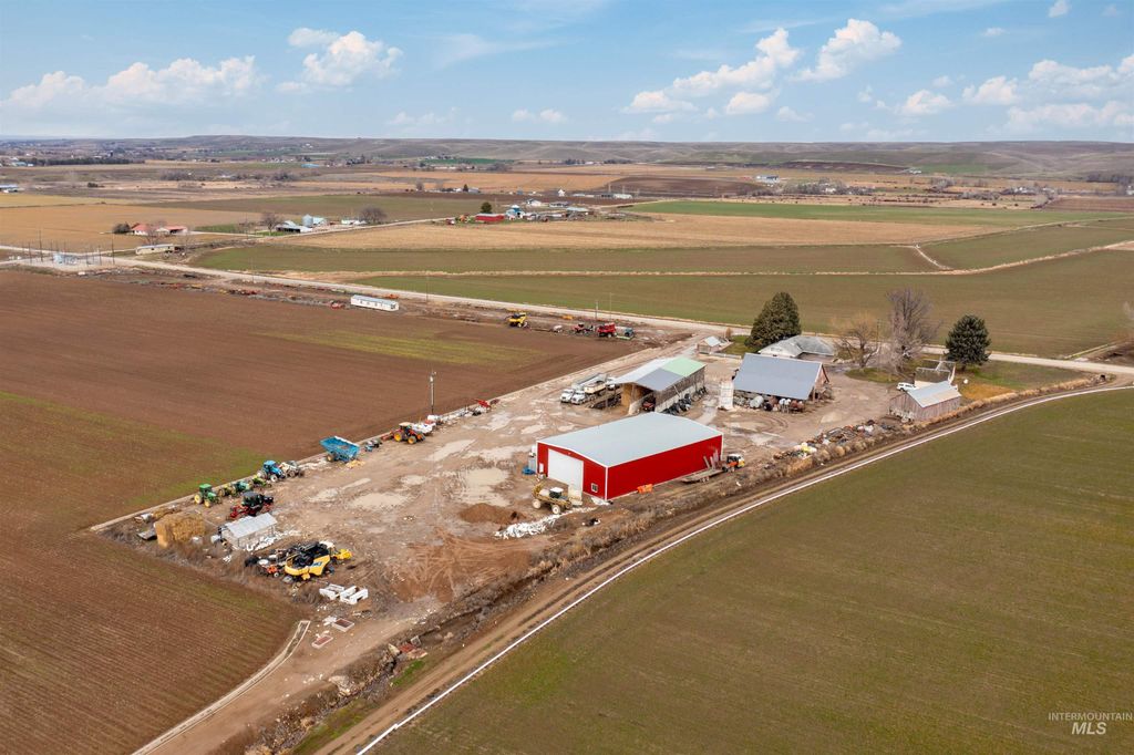 4777 W Black Canyon, Emmett, ID 83617 photo 2