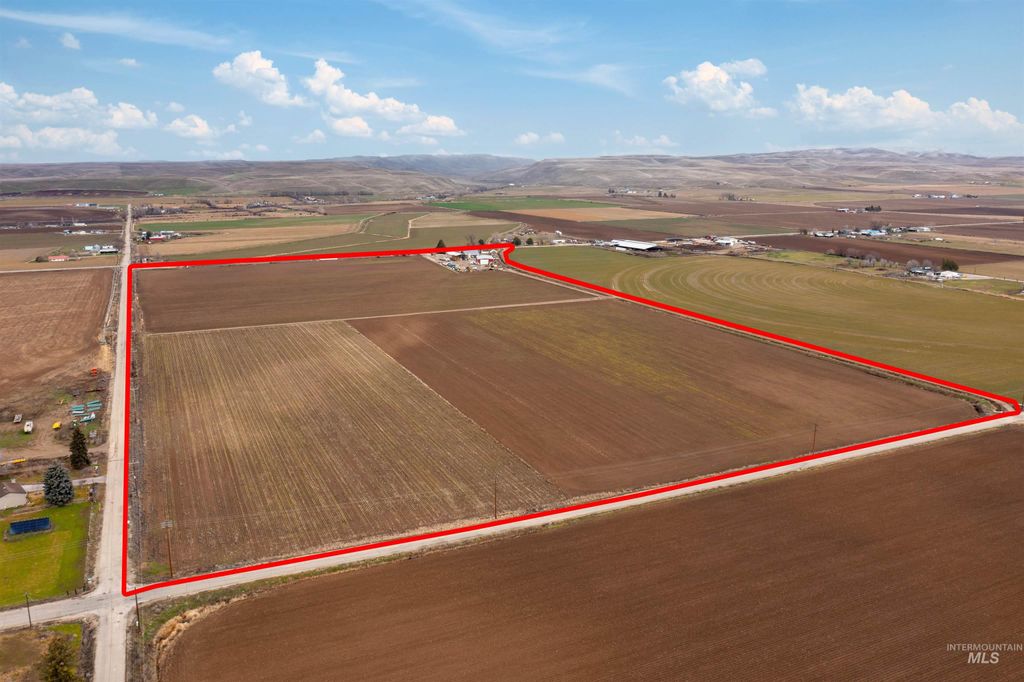 4777 W Black Canyon, Emmett, ID 83617 photo 3