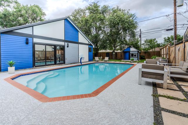 6518 Kury Lane, Houston, TX 77008