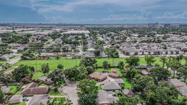 6518 Kury Lane, Houston, TX 77008