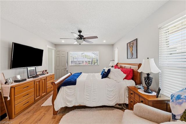 7219 Reymoor DR, North Fort Myers, FL 33917
