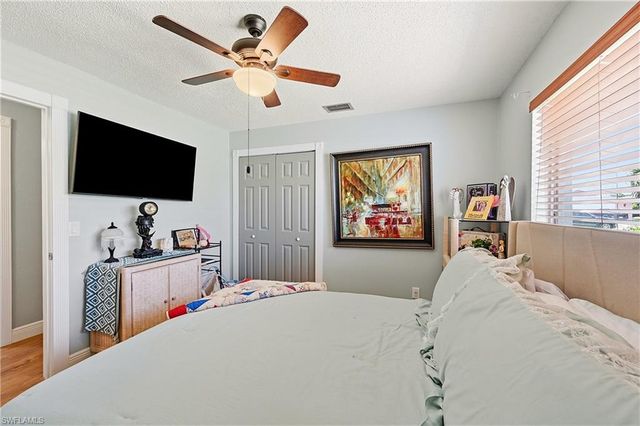 7219 Reymoor DR, North Fort Myers, FL 33917