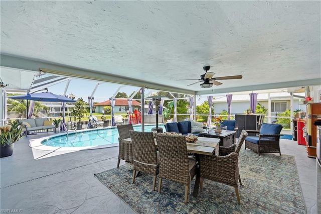 7219 Reymoor DR, North Fort Myers, FL 33917