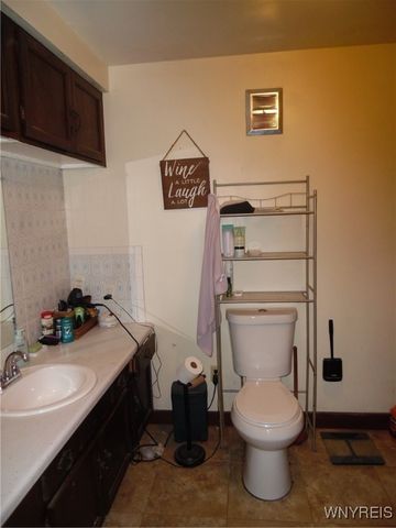 7847 Lee Drive, Niagara, NY 14304