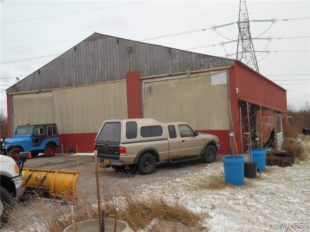 7847 Lee Drive, Niagara, NY 14304