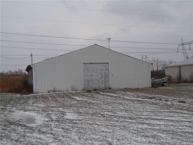 7847 Lee Drive, Niagara, NY 14304