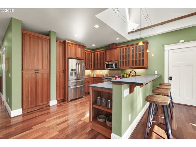 6126 Se 44TH Ave, Portland, OR 97206