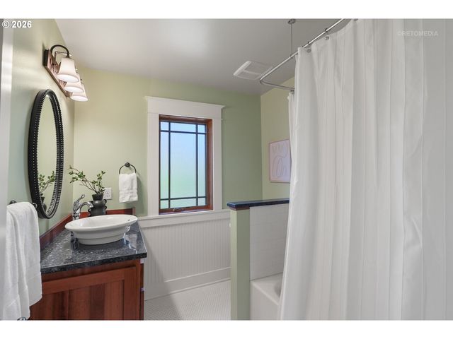 6126 Se 44TH Ave, Portland, OR 97206