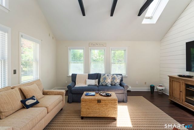86 Fenwood Drive, Old Saybrook, CT 06475