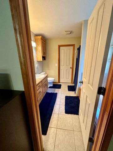 2616 South Jonathan Avenue, Springfield, MO 65807