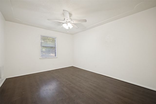 712 Chisholm Trail, Denton, TX 76209