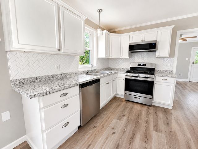 1412 W Bullock Street, Denison, TX 75020