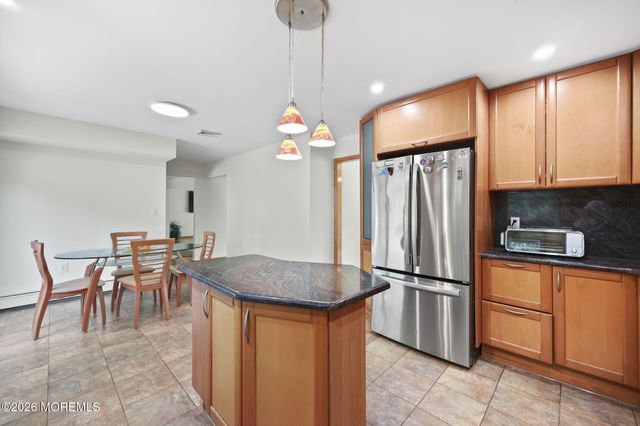 2 Micki Terrace, Manalapan, NJ 07726