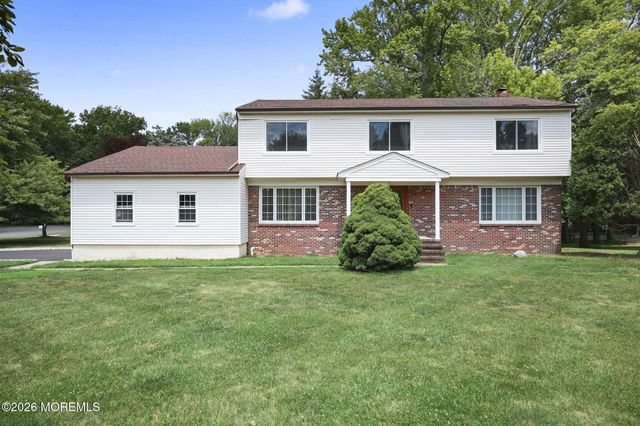 2 Micki Terrace, Manalapan, NJ 07726