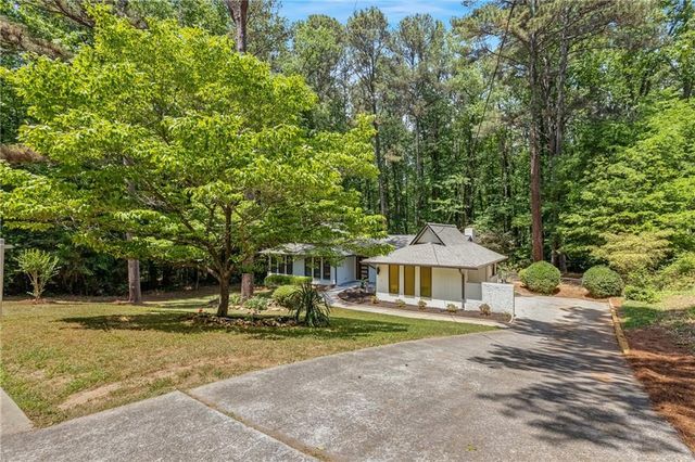 4308 Smithsonia Drive, Tucker, GA 30084