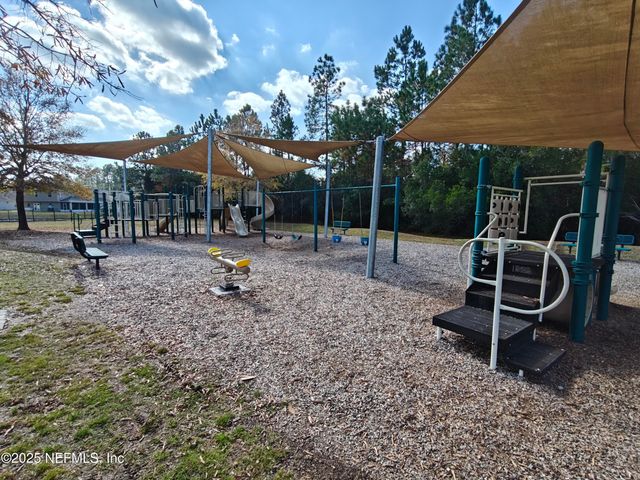 70481 WINDING RIVER Drive, Yulee, FL 32097