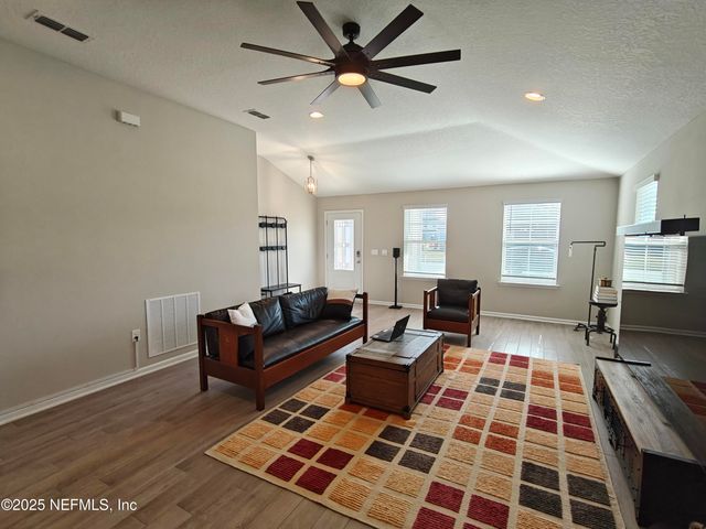 70481 WINDING RIVER Drive, Yulee, FL 32097